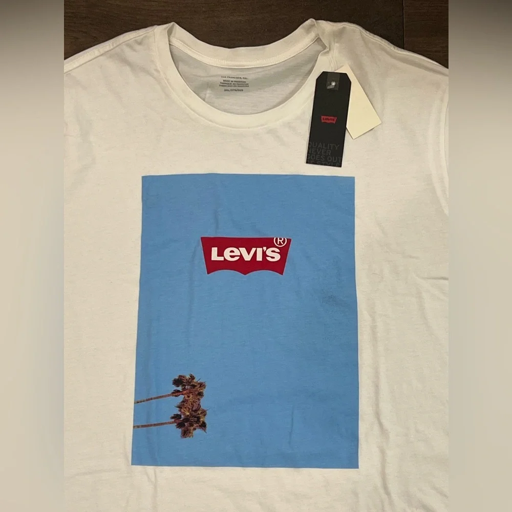 Levi NEW- Men’s 3X Levi T-shirt new with tags - Picture 2 of 3